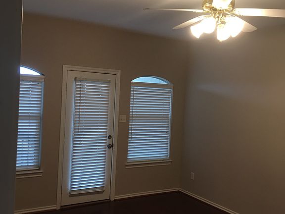 2nd image of 3413 Augusta Blvd