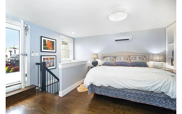 Sold by Douglas Elliman | media 22