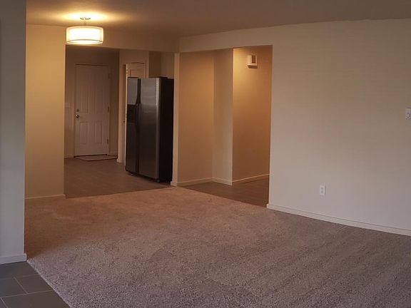 3rd image of 1910 2nd St #1910