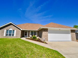 307 Cypress St, Destin, FL 32541