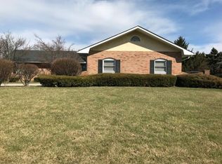 2710 Kenview Rd S, Columbus, OH 43209