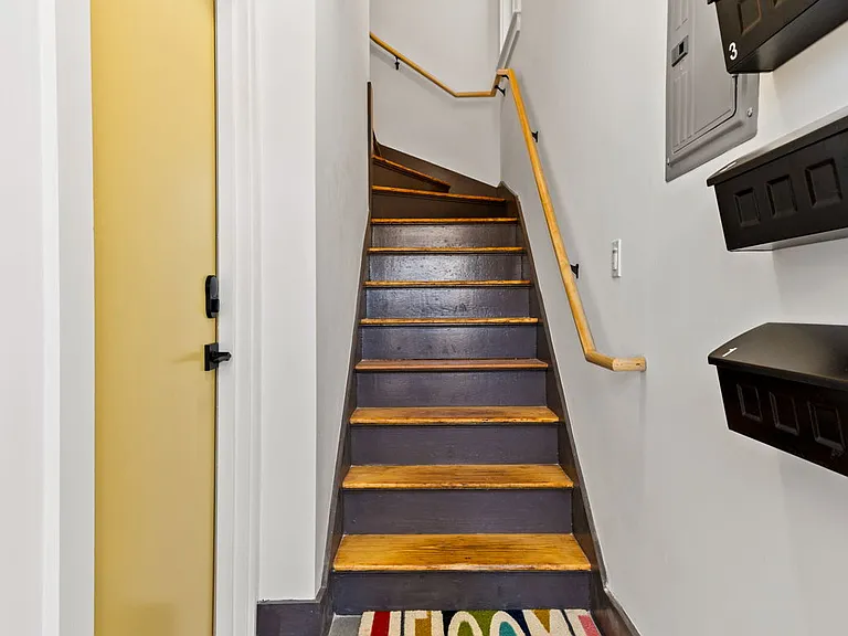695 Bennington St #1 — Photo 14