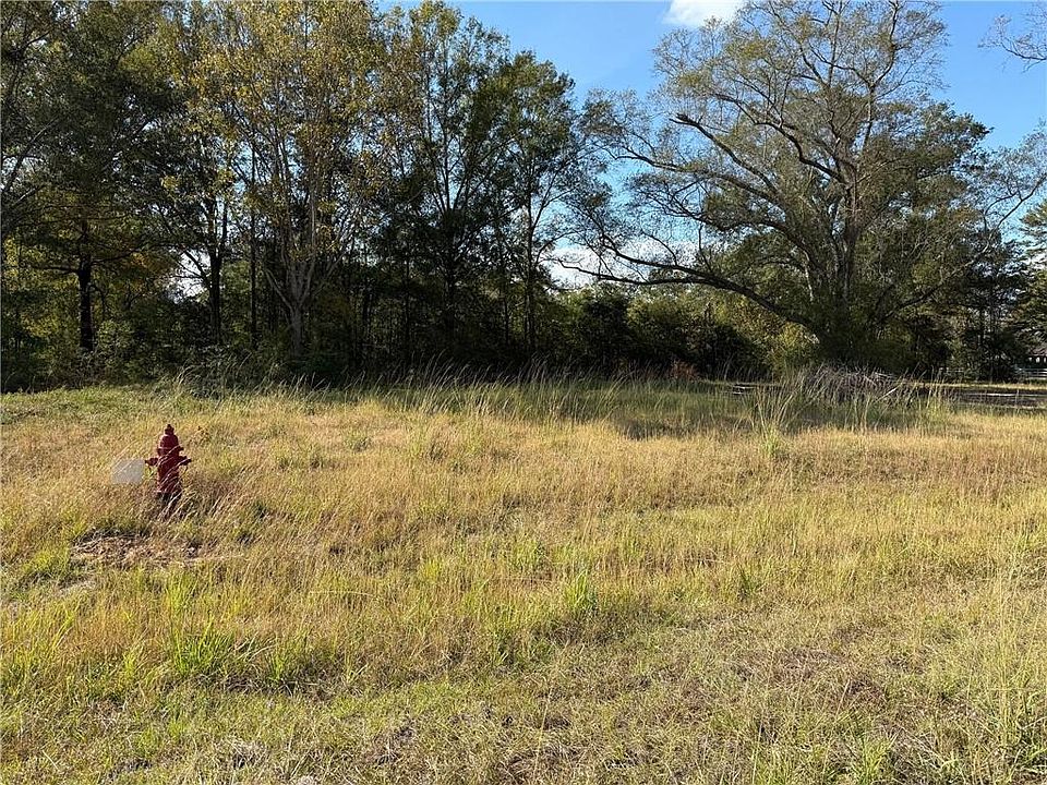 2nd image of 43503 Springwood Way