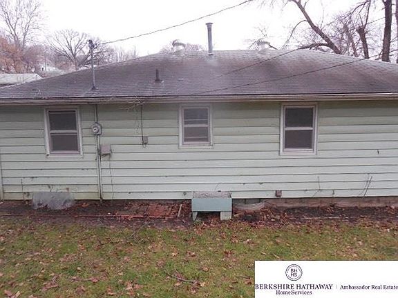 4th image of 709 9th Ave