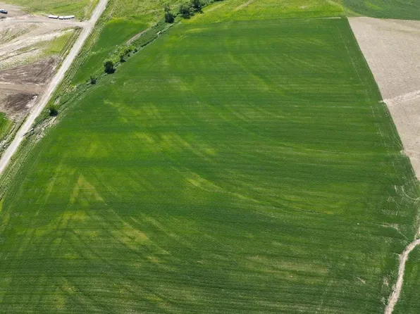 844 Freedom Ridge Rd, Yutan, NE 68073