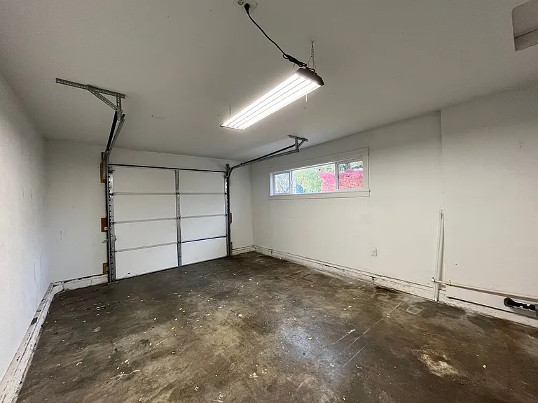 1650 Manor Dr — Photo 21