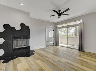 7400 W Flamingo Rd APT 1085, Spring Valley, NV 89147