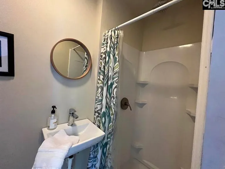 608 Elm Ave — Photo 10