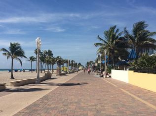 511 S Surf Road, Hollywood, FL 33019