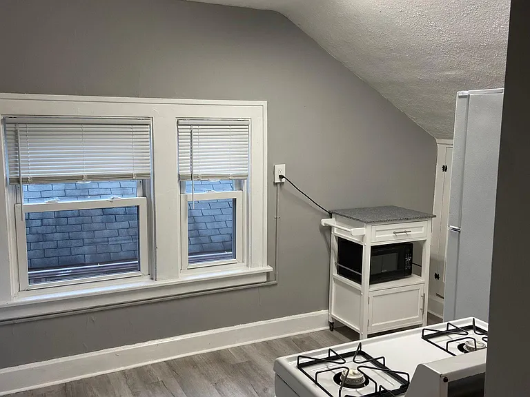 kitchen windows light and bright