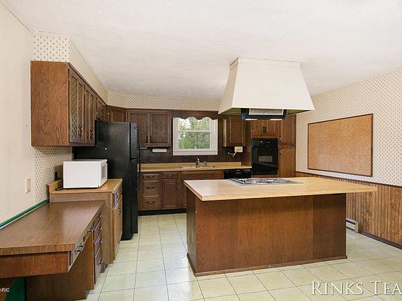 3rd image of 1054 Alden Nash Ave NE