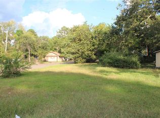 601 Johnson St, Hope, AR 71801