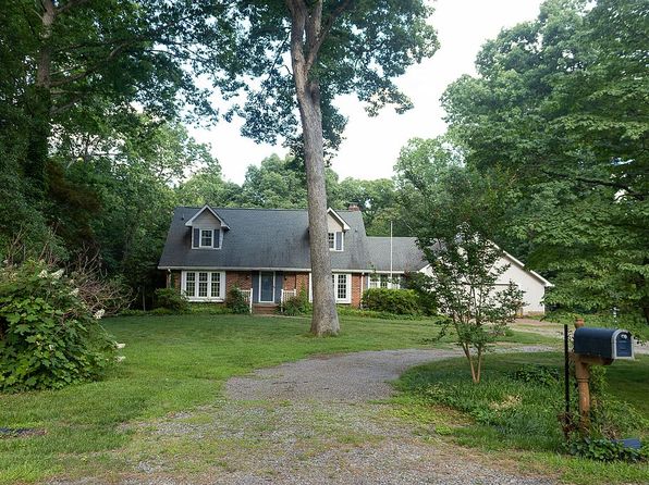 3223 Wood Dale Rd