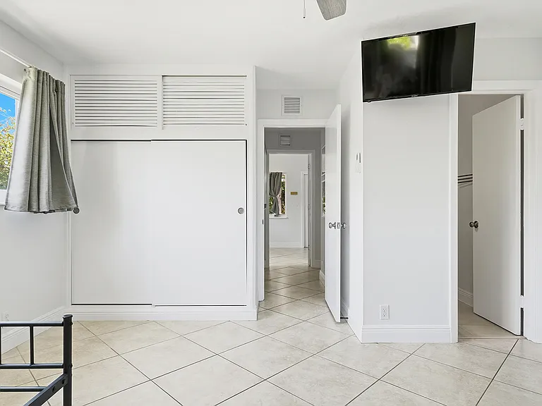 604 Piedmont Rd — Photo 15