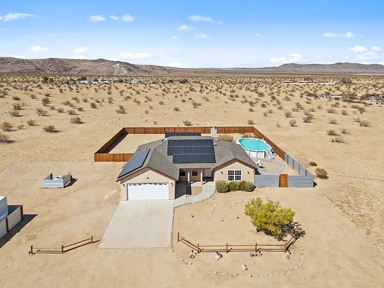 64184 Sun Mesa Rd — Photo 44