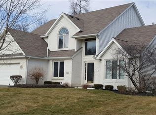 8964 Linden Lake Rd, Sylvania, OH 43560