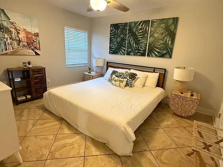 3117 W Cypress St — Photo 8