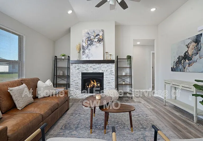 252 Rabbit Run St — Photo 10