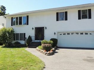 208 Jeffrey Rd, Springfield, MA 01119