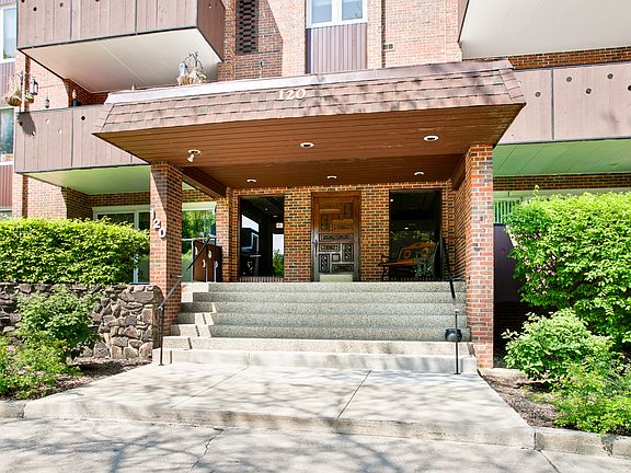 2nd image of 120 S Spruce Ave APT 308