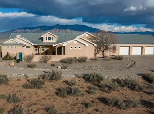 1501 Gros Ventre Dr NE, Rio Rancho, NM 87144