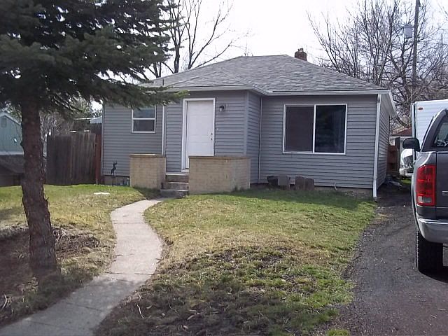 1st image of 725 NW Charlotte St