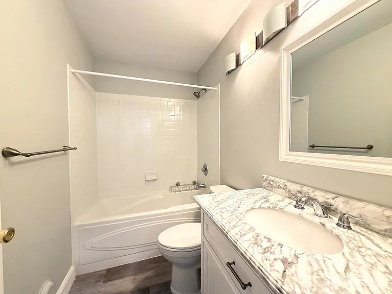 511 Dunn Cir — Photo 15