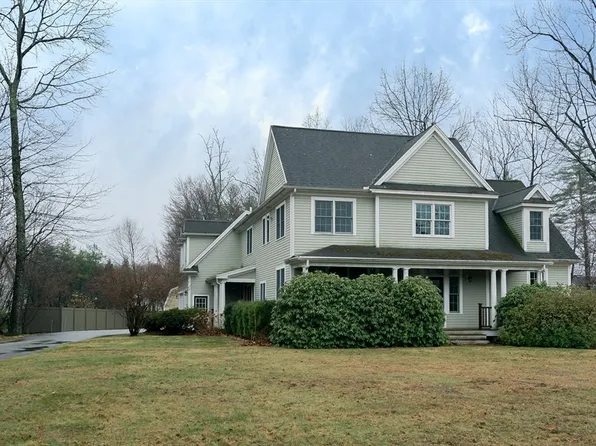 38 Sandy Ridge Rd, Sterling, MA 01564