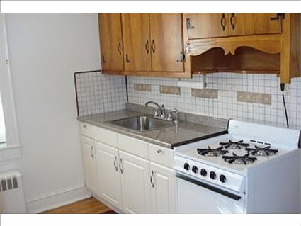 Kitchen w/ new cabinet 
