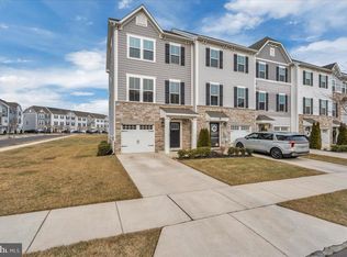 2 Kohlmyer Dr, Pennsauken, NJ 08110