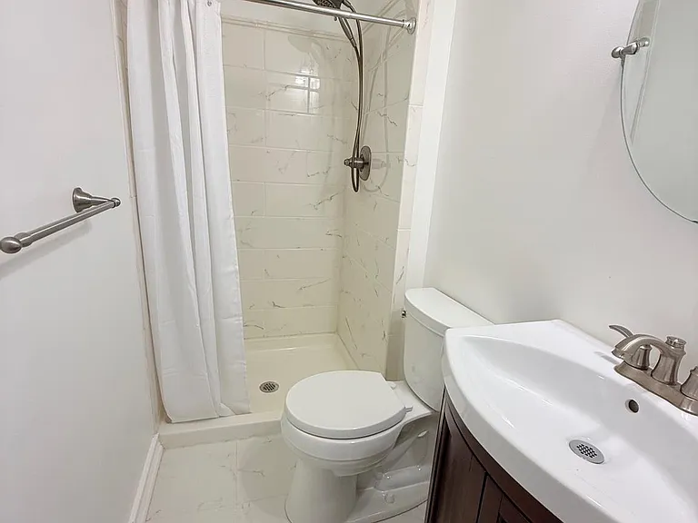 3646 Genesee Dr — Photo 13