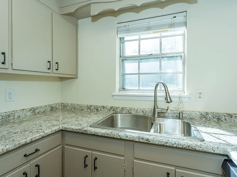2053 Montreat Cir #2053 — Photo 9