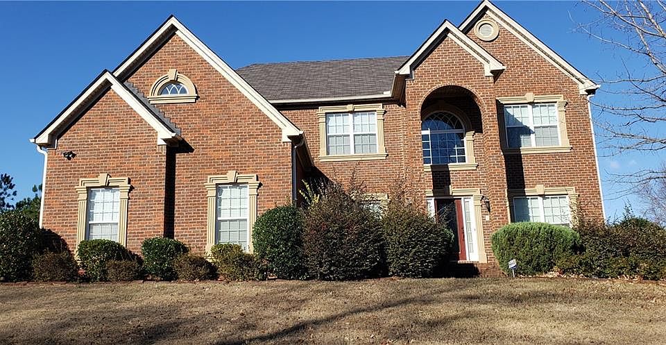 1st image of 3104 McCart Landing Dr