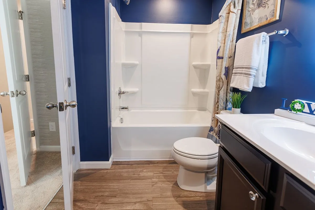 3 bed, 2.5 bath, 1567 sqft, $2,200 — Photo 4