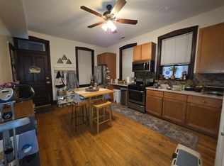 2315 N Oakley Ave #1A, Chicago, IL 60647