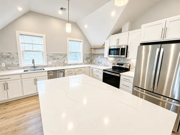 68 Easton St #2 — Photo 2