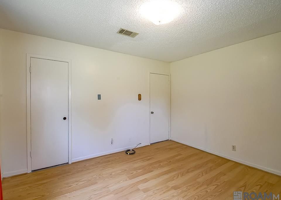 22nd image of 14307 Piedescalzo Ln