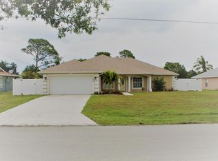 1149 SE Sandia Dr, Port Saint Lucie, FL 34983
