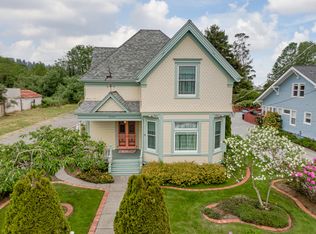 1009 Main St, Ferndale, CA 95536