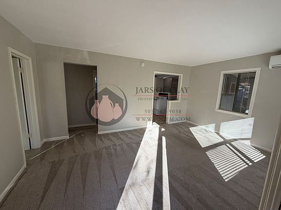 2nd image of 305 Bradley Dr SE