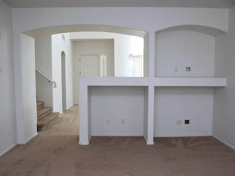 9493 Grove Ridge Ave — Photo 10