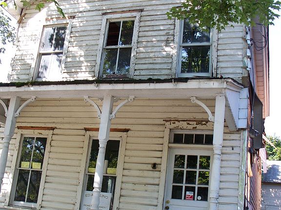 4/2008 - prior to start of renovation