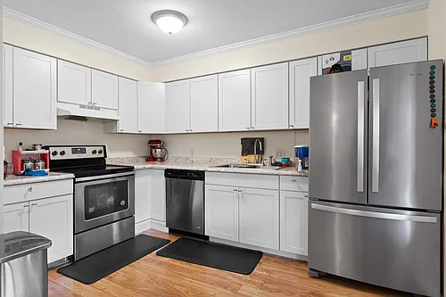 Cedar Crest Apartments Photo 1