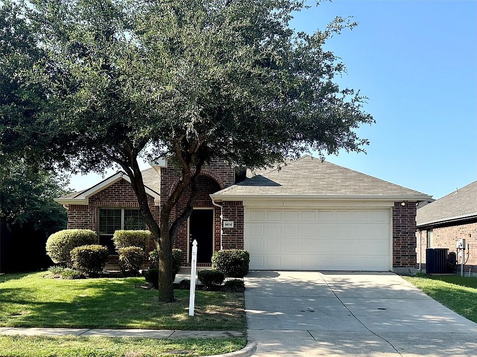 1st image of 9616 Palm Valley Dr