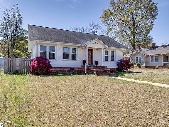 2nd image of 353 E Georgia St