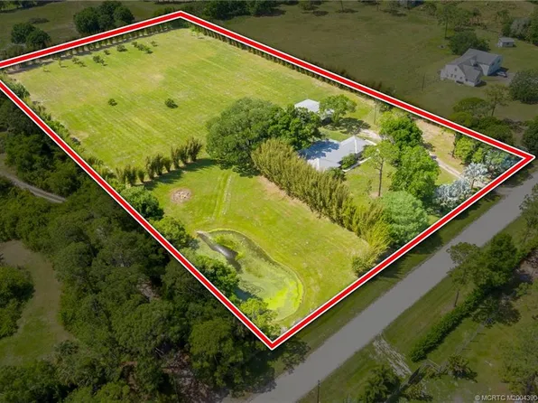 15952 SW Morgan St, Indiantown, FL 34956