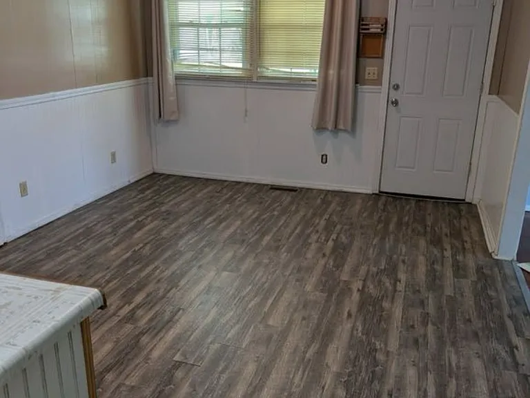 66 Hill View Dr — Photo 16