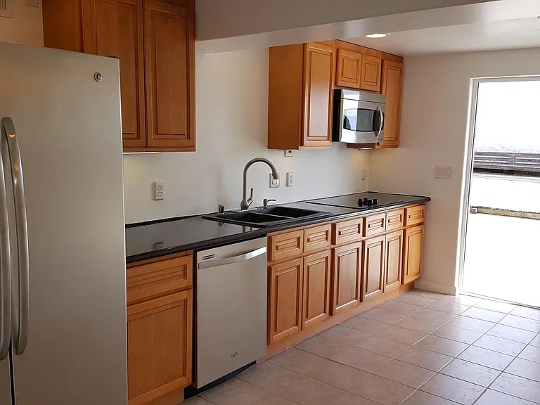 11276 Chula Vista Ave #B — Photo 6