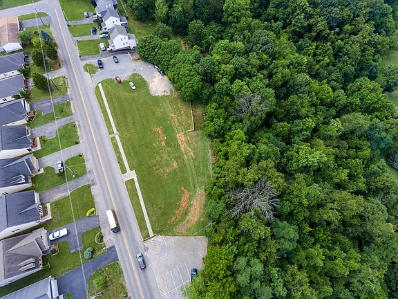 2nd image of 405 Kimball Ave