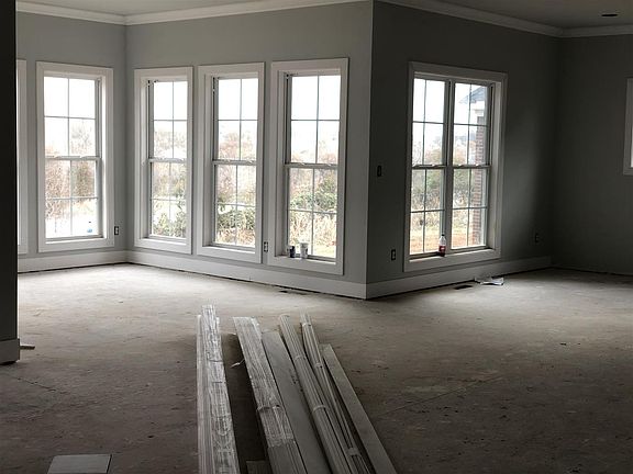 2nd image of 7016 Shelton Ln